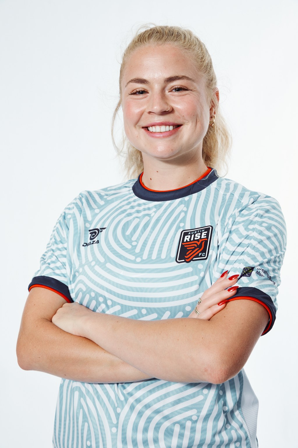 Isabelle Eskay Roster Image